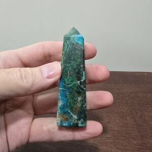 Chrysocholla and Malachite Crystal Tower